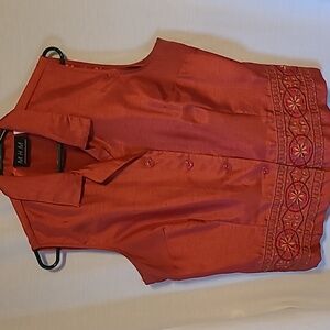 Sleeveless silky top 16